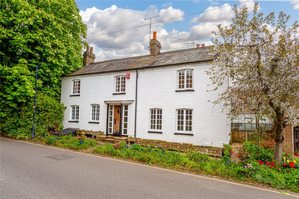 Harlington, Bedfordshire, 5 bedroom, Detached House