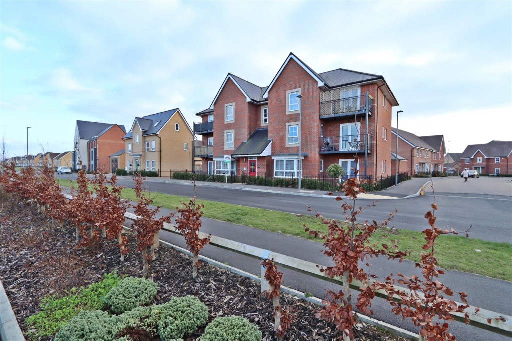 Brooklands, Milton Keynes, Buckinghamshire, 2 bedroom, Flat